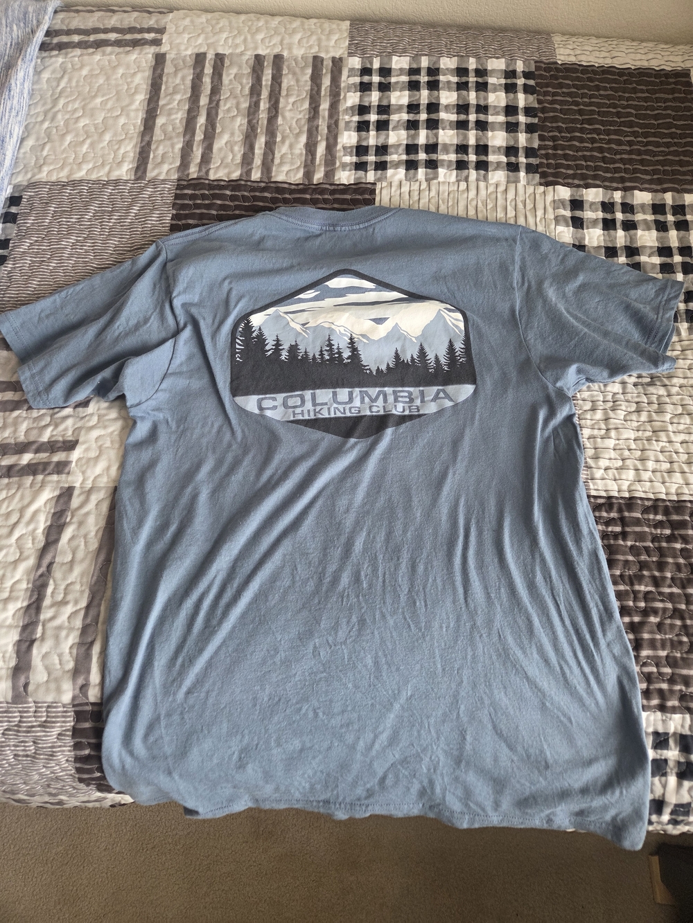 Columbia Men’s Blue Hiking Club Graphic T-Shirt